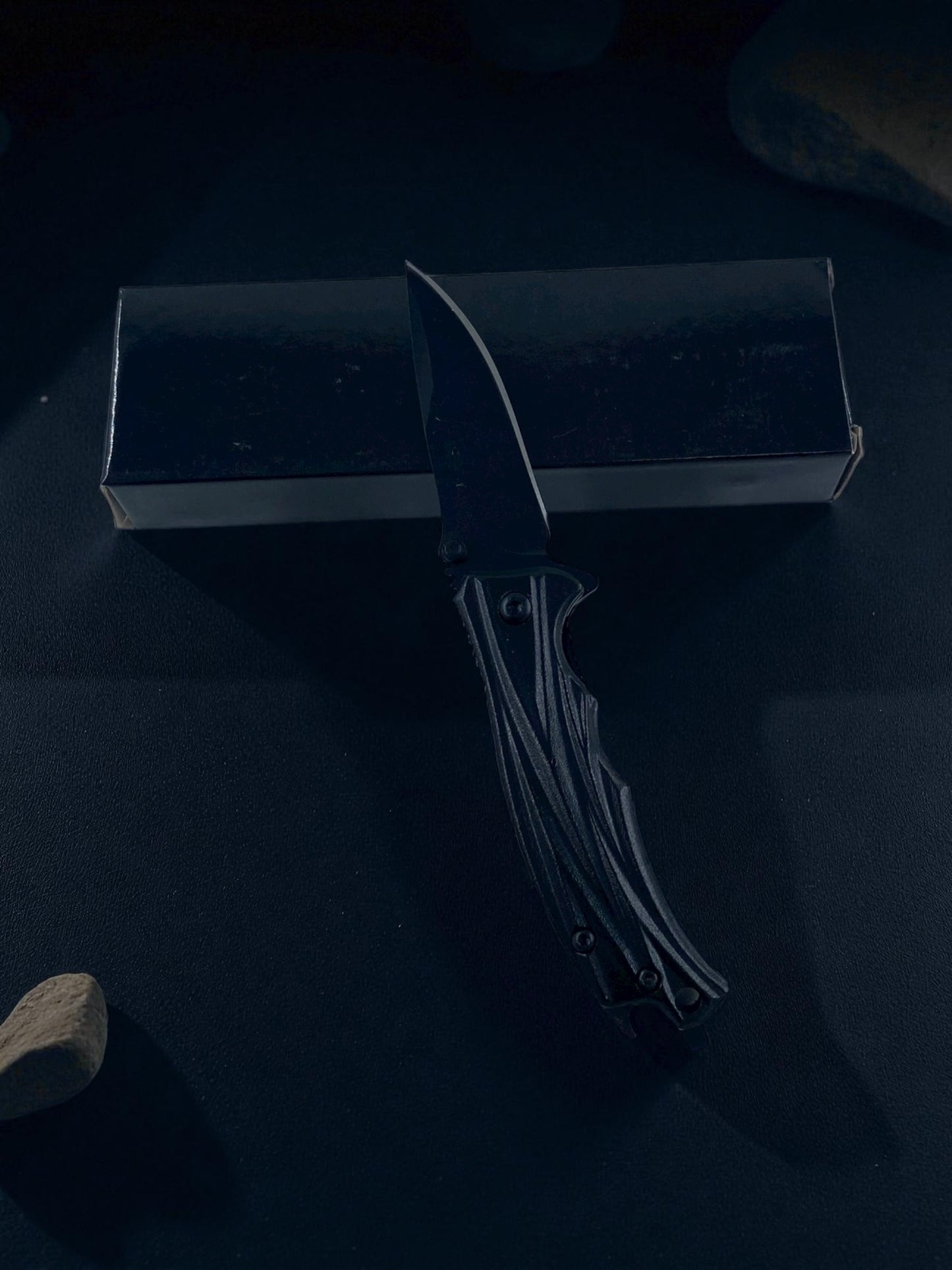 Mat Siyah Metal Gövdeli Katlanabilir Çakı