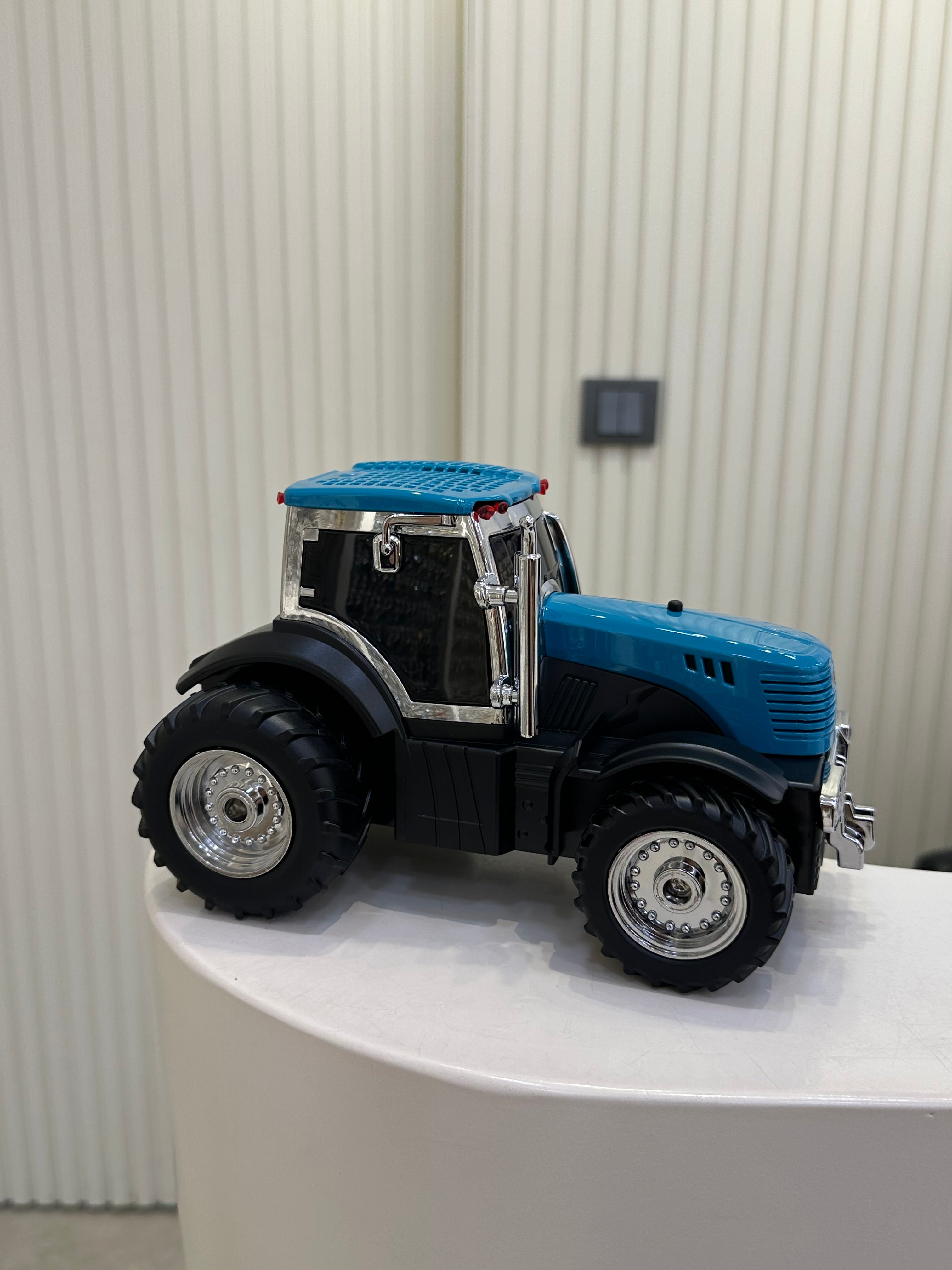 Traktör Model Bluetooth Araba Radyo 20 cm