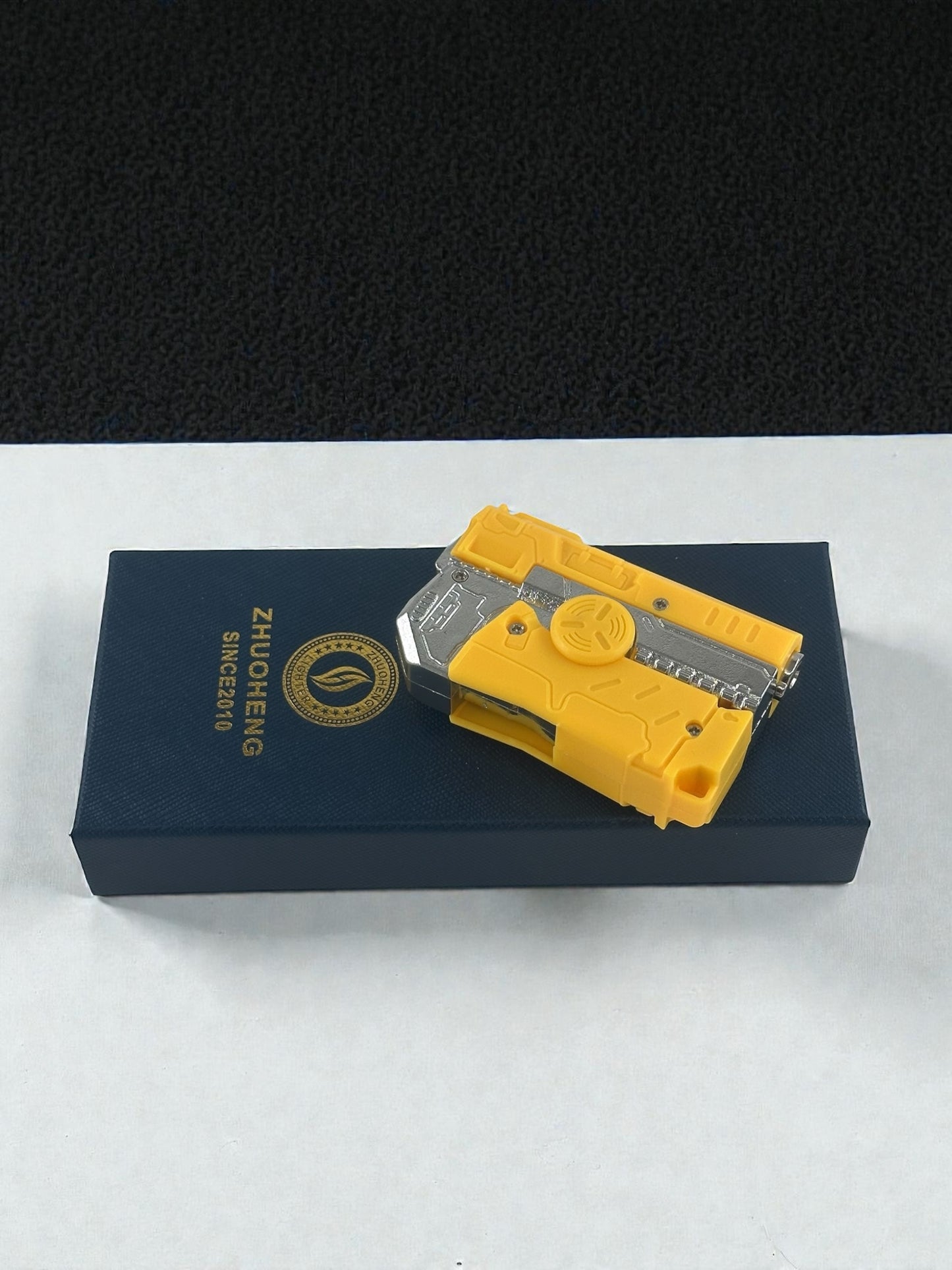 Stres Çarkı Renkli Alevli Tabanca Çakmak 6282