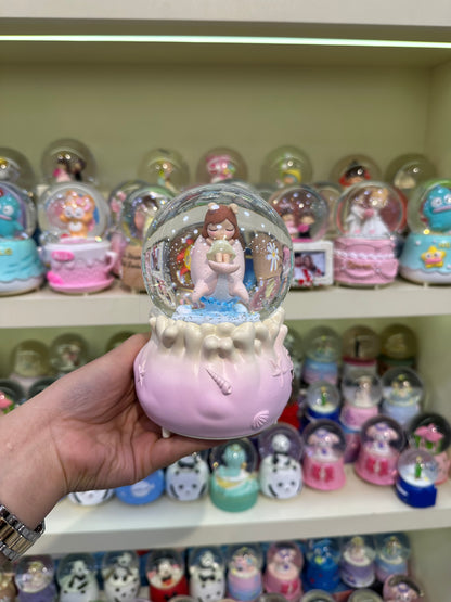 Büyük Boy Kar Küresi