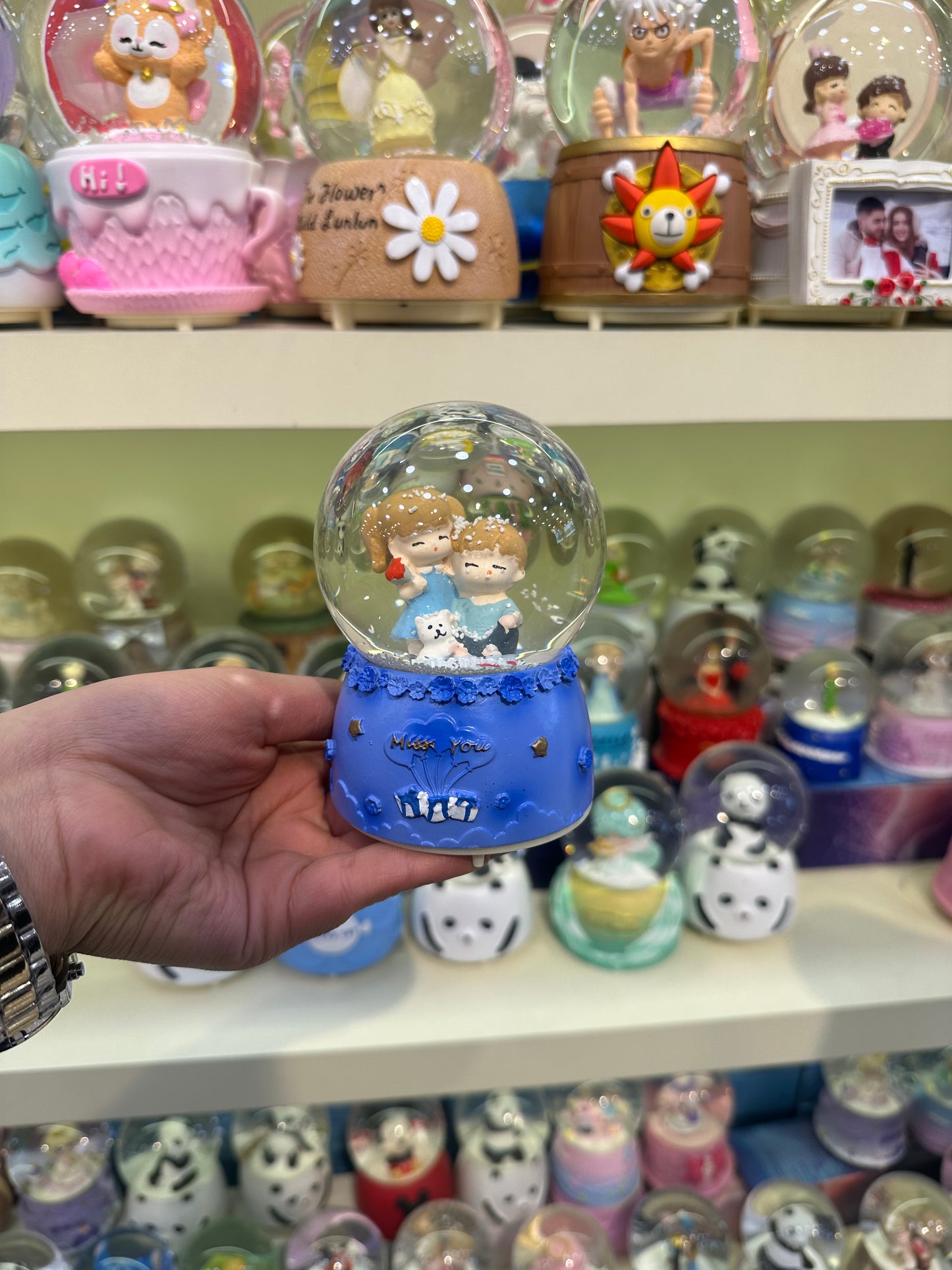 Çift Temalı Orta Boy Kar Küresi