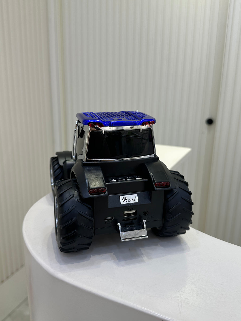 Traktör Model Bluetooth Araba Radyo 20 cm