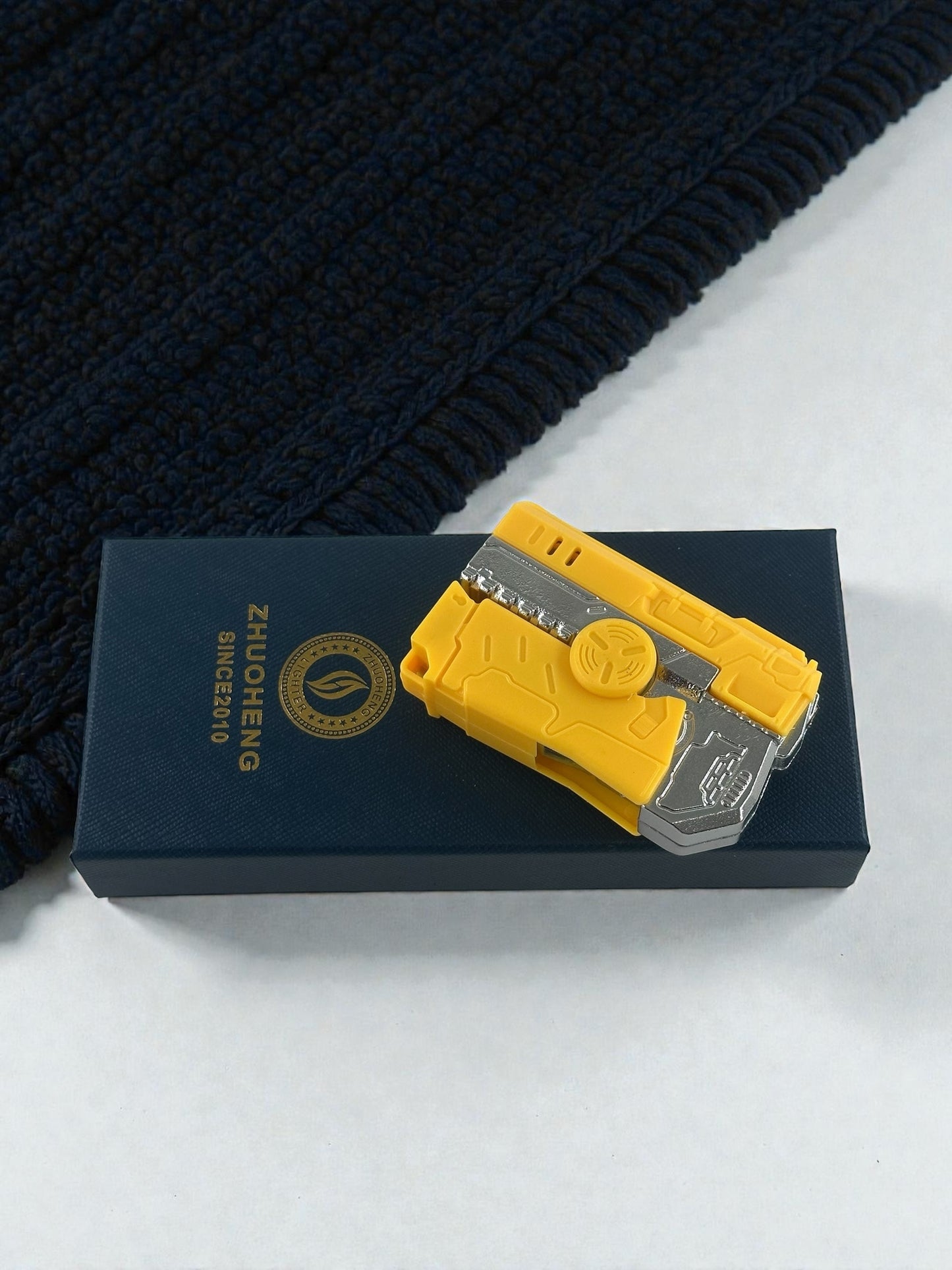 Stres Çarkı Renkli Alevli Tabanca Çakmak 6282