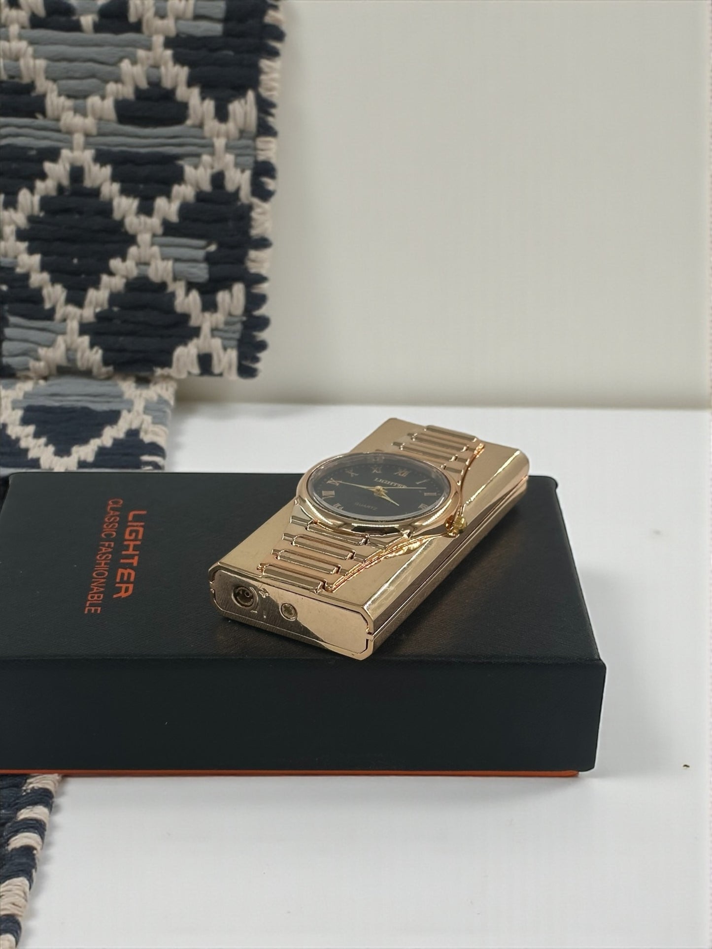 Lüks Kol Saat Görünümlü Renkli Alevli Çakmak