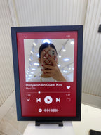 Dünyanın En Güzel Kızı Baskılı Spotify Kodlu Aynalı Çerçeve Pano