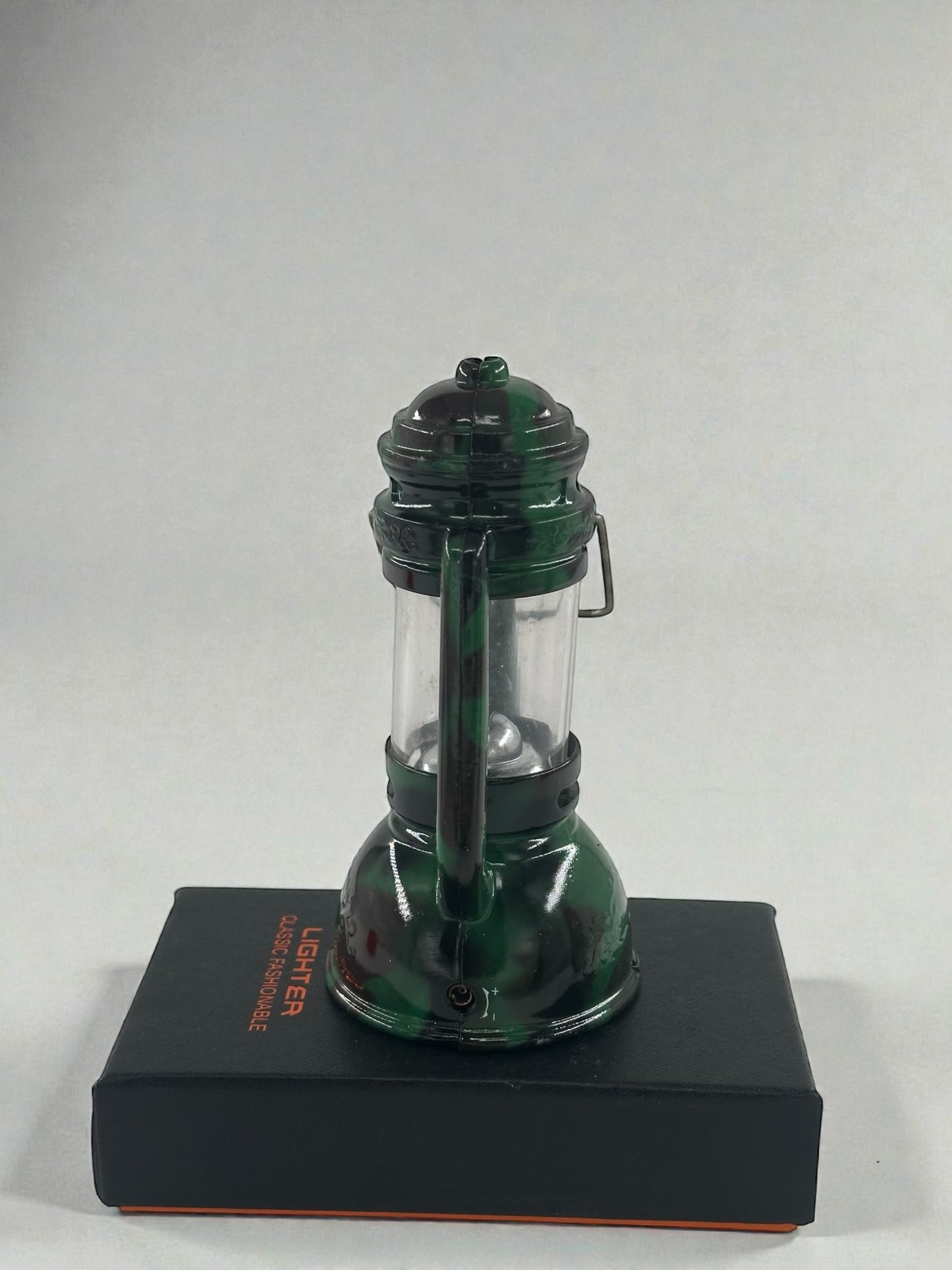 Kandil Şeklinde Pürmüzlü Çakmak