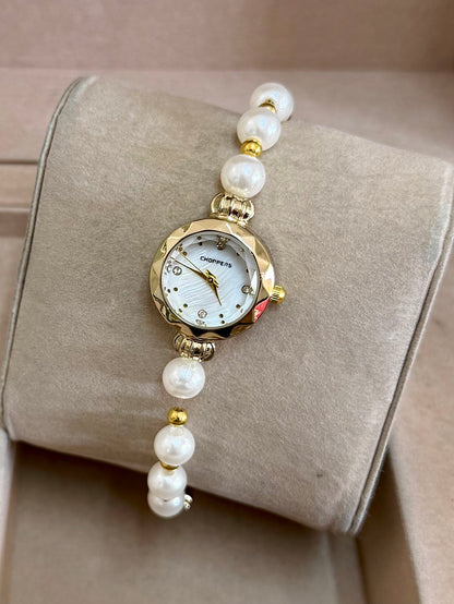 Kişiye Özel Kordonuna İsim Yazılır İncili Kadın Saat Altın Beyaz