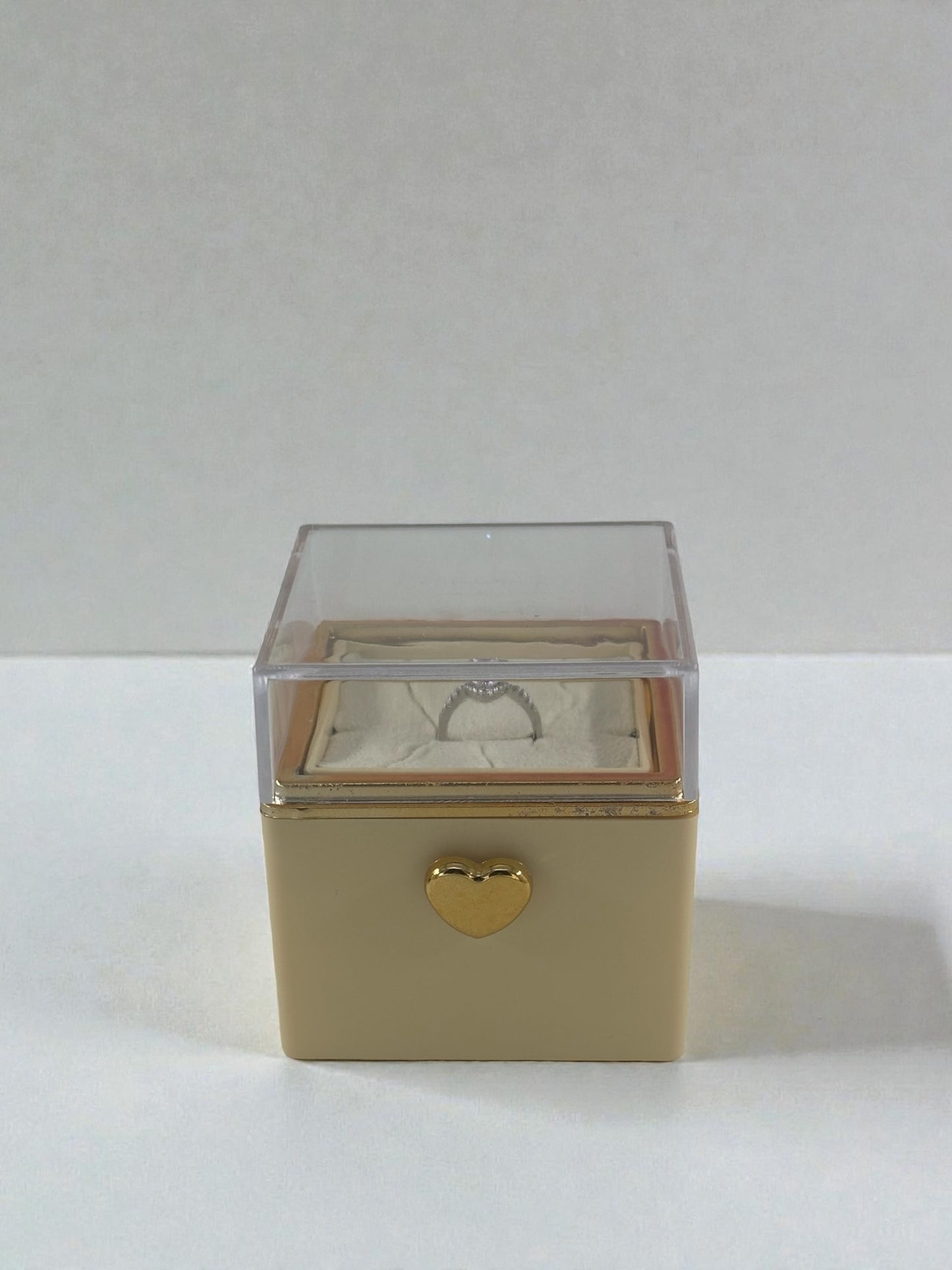 Dönen Mumlu Sürpriz Kutusu (YÜZÜK DAHİLDİR)