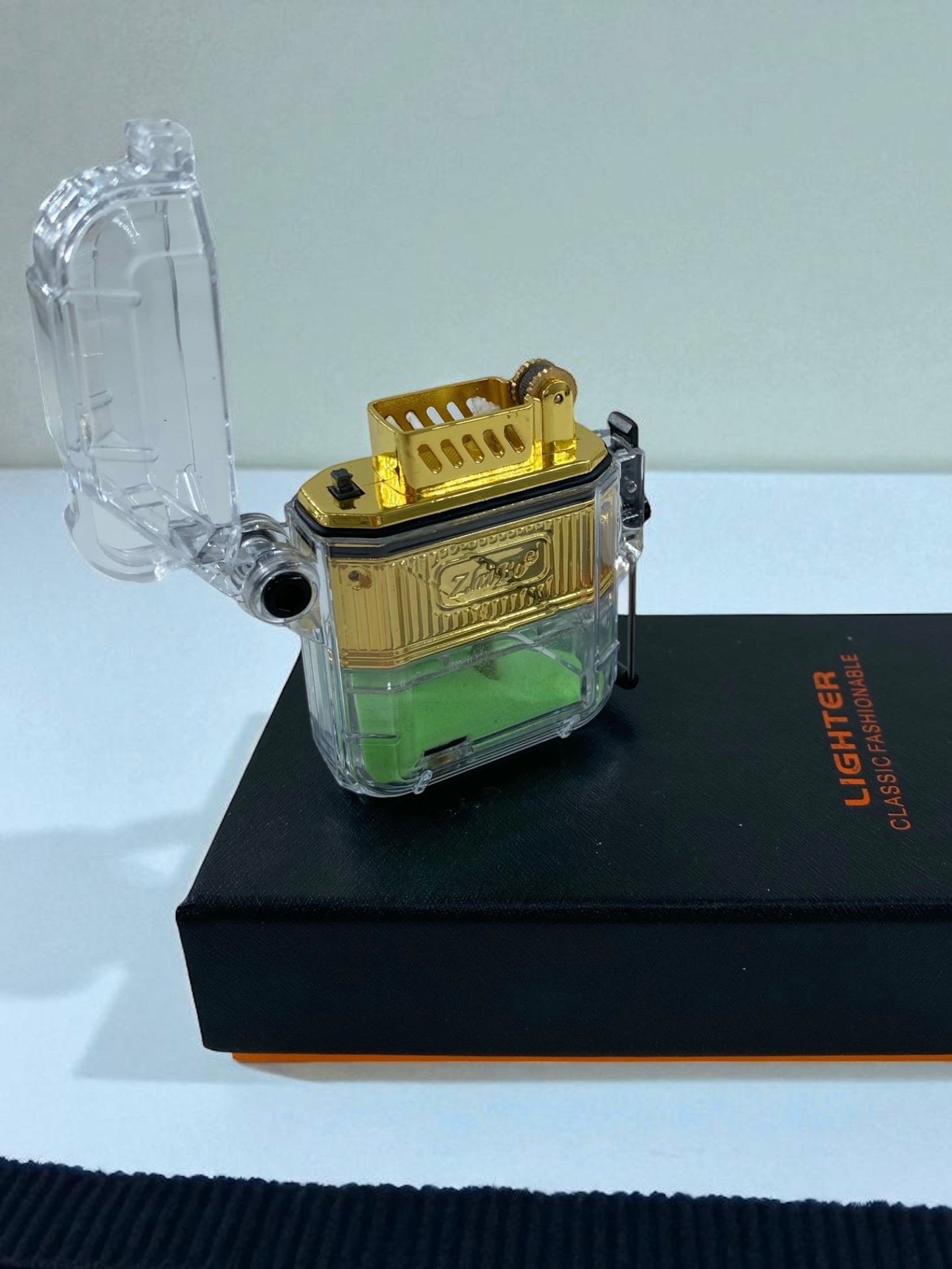 Zorro Karanlıkta Parlayan Fosforlu Suya Dayanıklı Çakmak