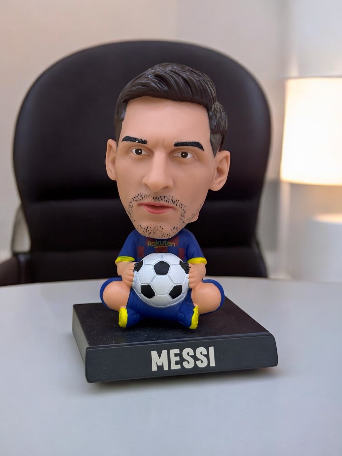 Messi Futbolcu Sallanan Karakter