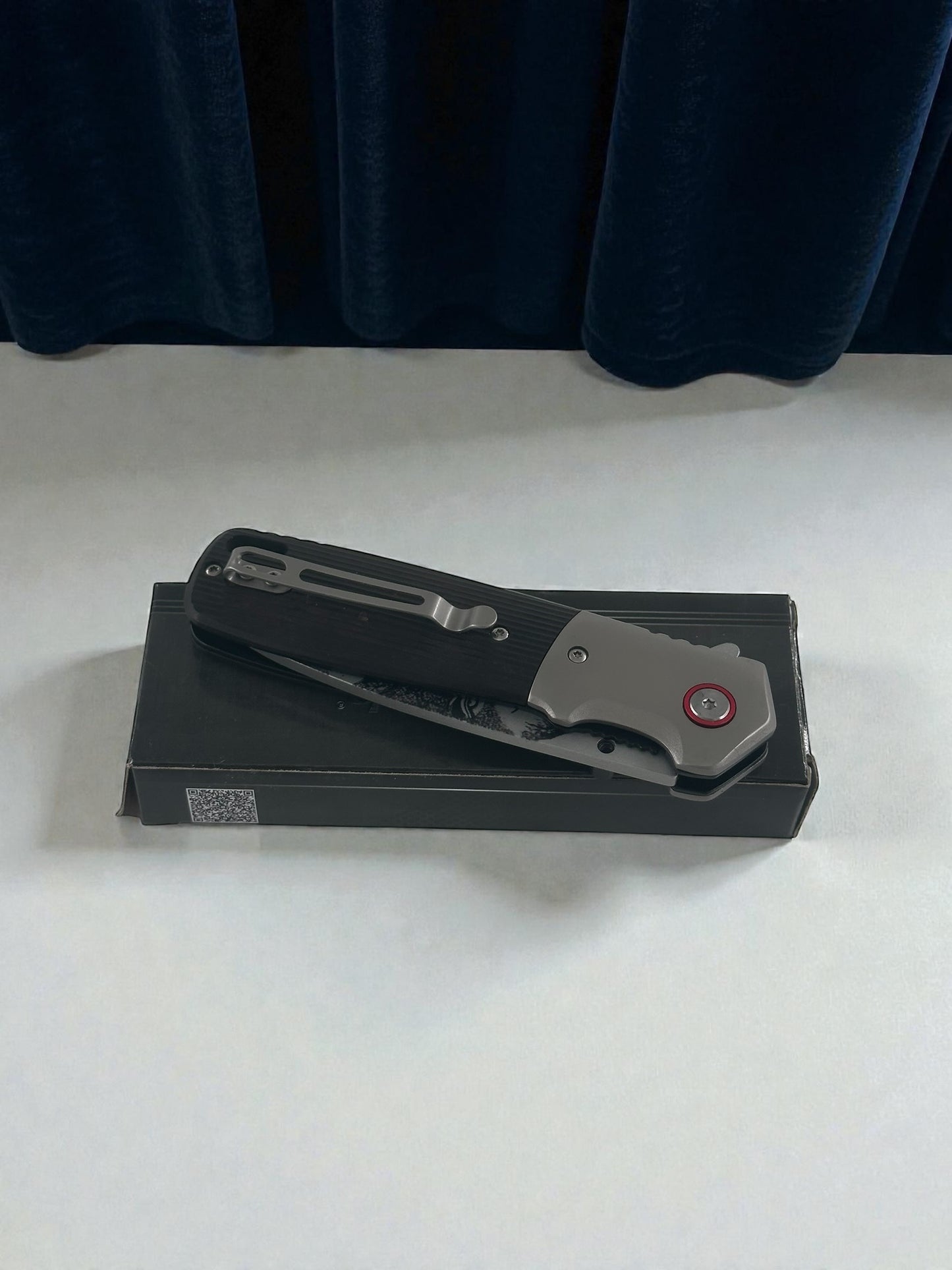 Kurt Figürlü M-Tech Kemere Takmalı Çakı