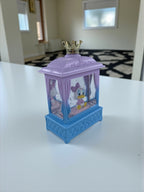 Daisy Duck Işıklı Simli Pls. Fanus