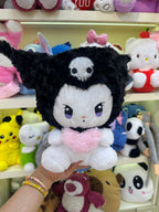 Elinde Kalp Taşıyan Kuromi Peluş