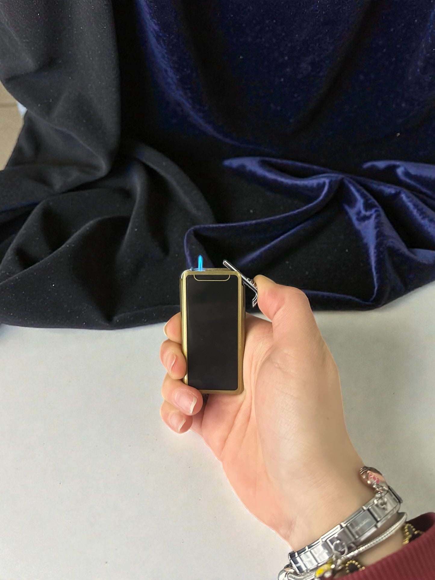 İphone Model Gazlı Pürmüzlü Çakmak