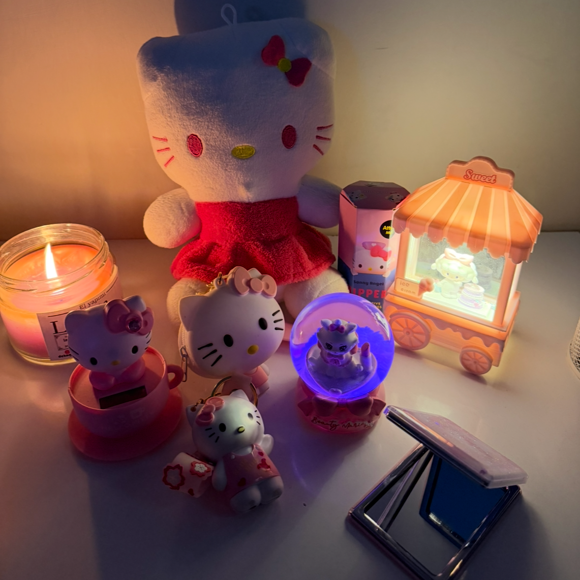 Doop Dolu Hello Kitty Kutusu 5533