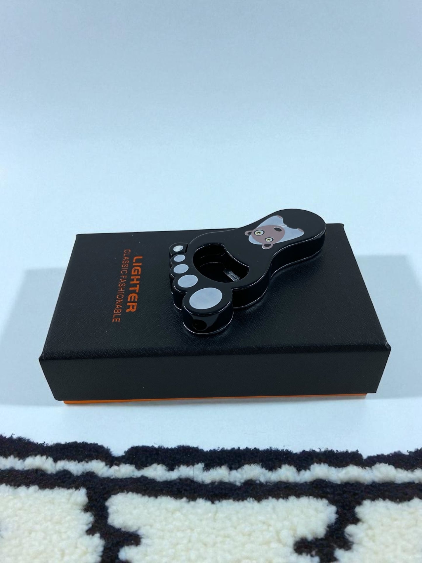 Ayak Şeklinde Çakmak Gazoz Açacağı