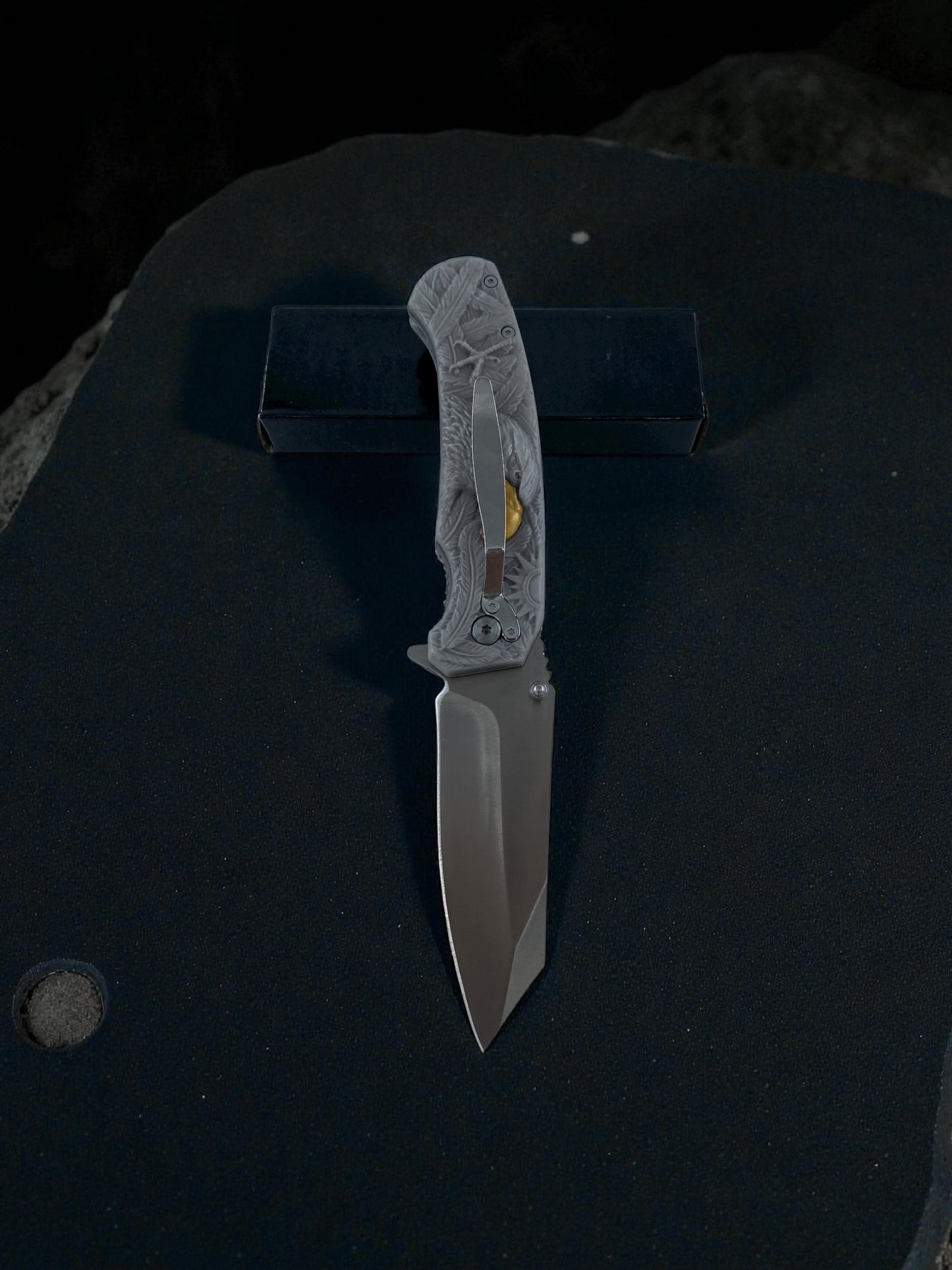 Sibirya Kartal Kabartma Desenli Taktik Çakı