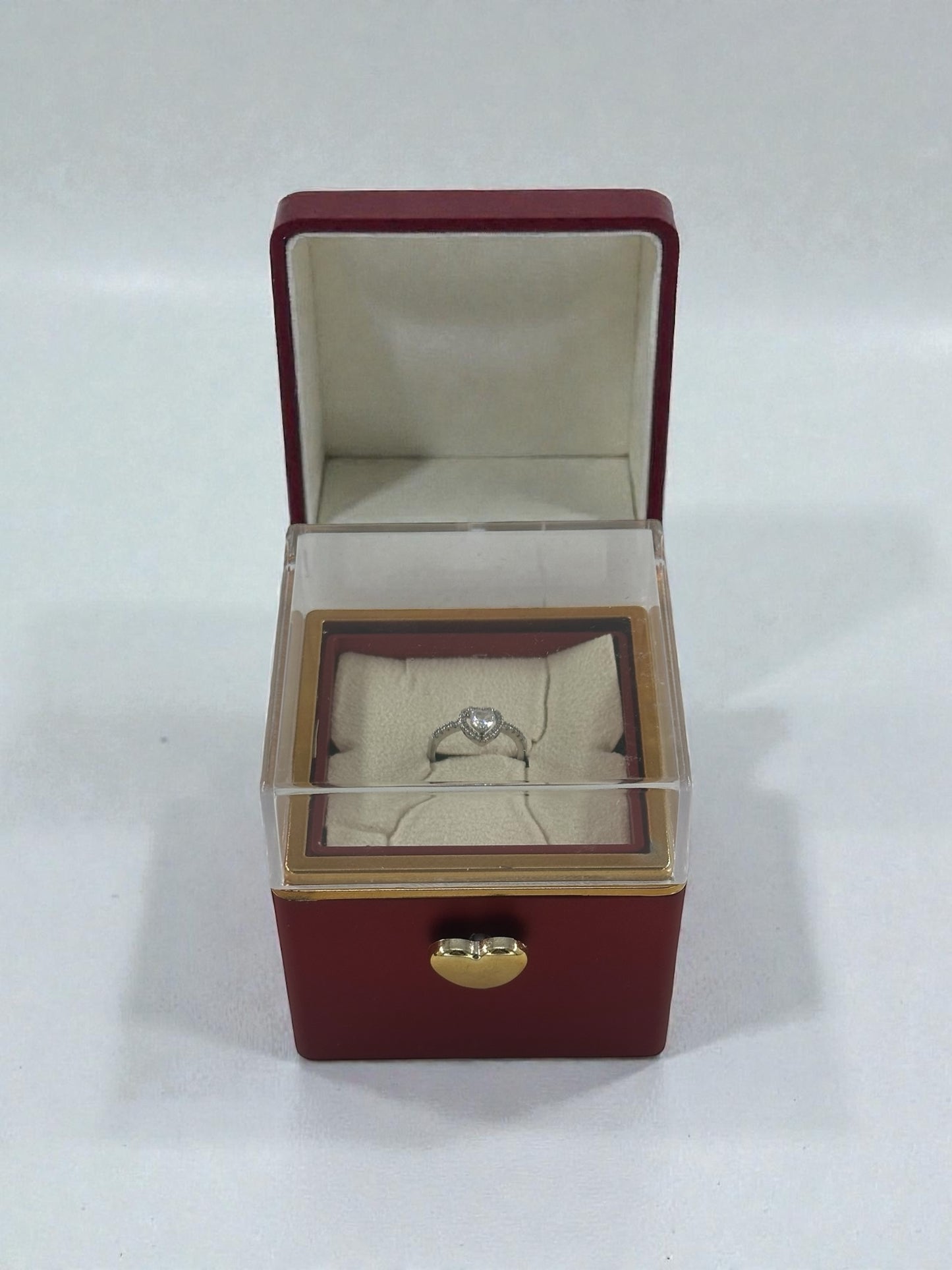 Dönen Mumlu Sürpriz Kutusu (YÜZÜK DAHİLDİR)