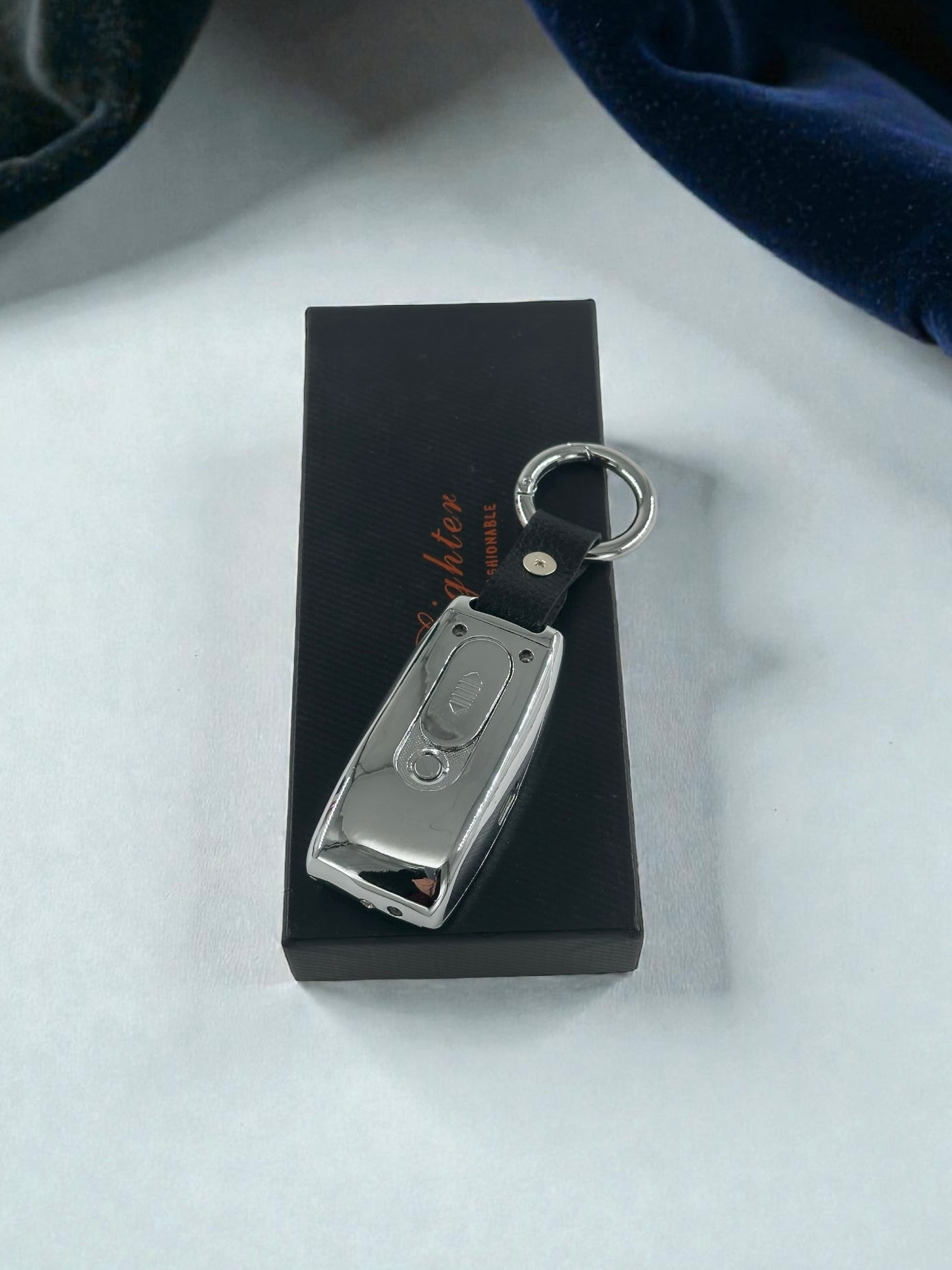 Ekranlı Wolksvagen Elektronik Anahtarlık Çakmak