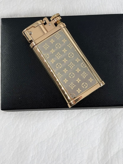 Vidalı Kutulu Benzinli Çakmak 8934