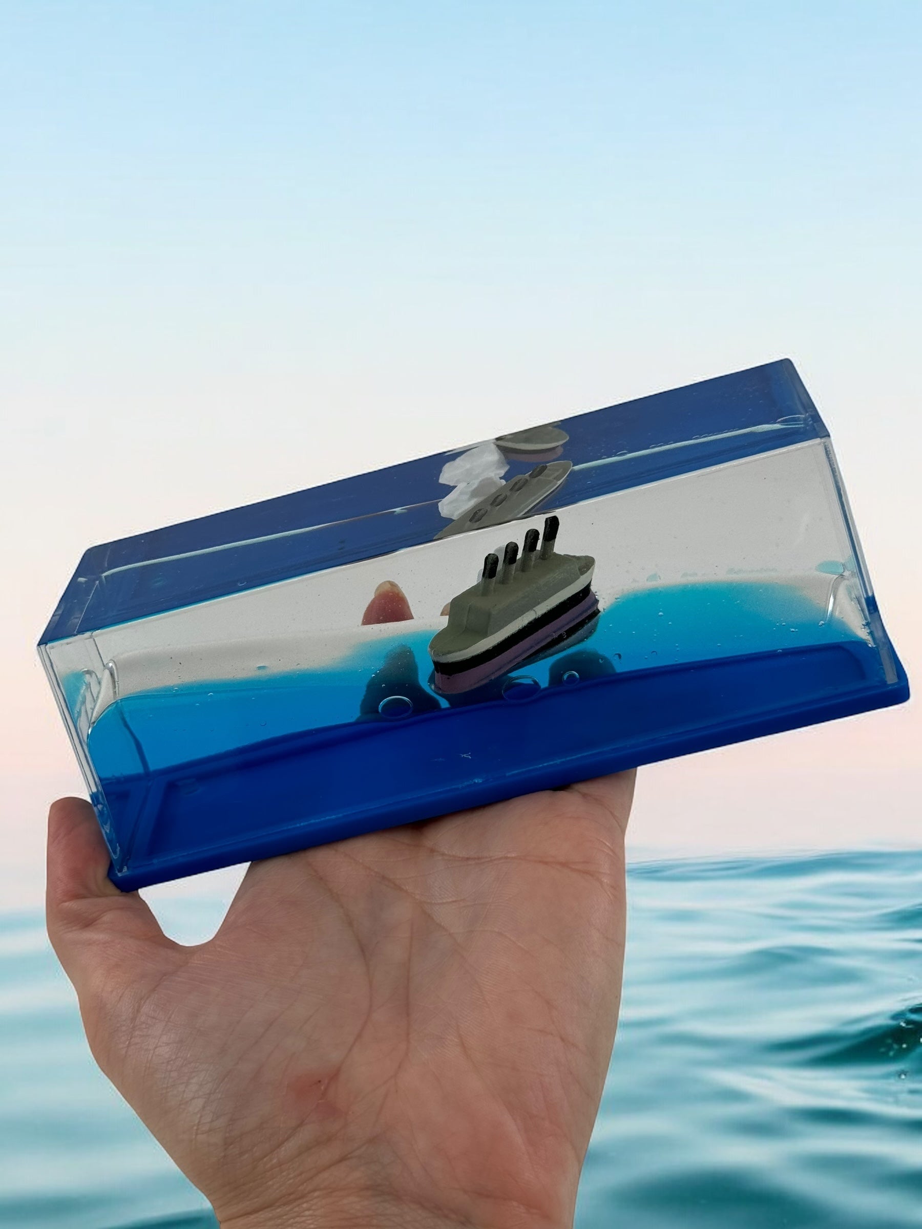 Büyük Boy Batmayan Gemi Aşk Gemisi 98004