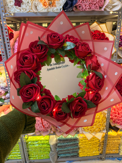 Aynalı Sevgili Solmayan Gül Çiçek Buketi 6699