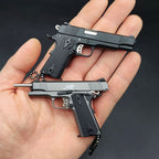Gerçekçi Sökülebilir ve Kurulabilir Gri Metal Colt Anahtarlık