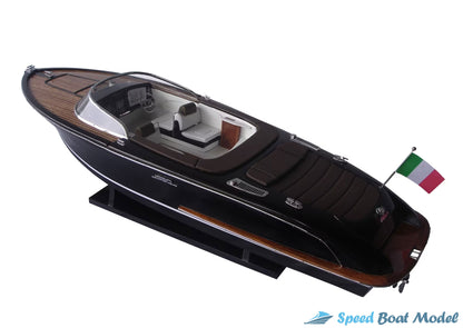 Riva Iseo Classic Speed Boat Model 32.2″