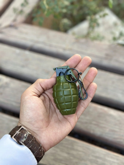 El Bombası Şeklinde Gazlı Çakmak Yeşil 1010