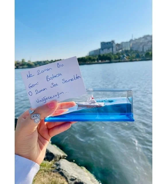 Büyük Boy Batmayan Gemi Aşk Gemisi 98004