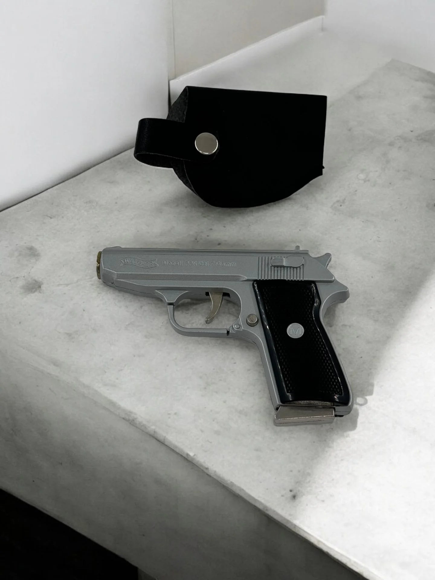 Walther Çakılı Metal Tabanca Modeli Kılıflı Kutusunda 7677