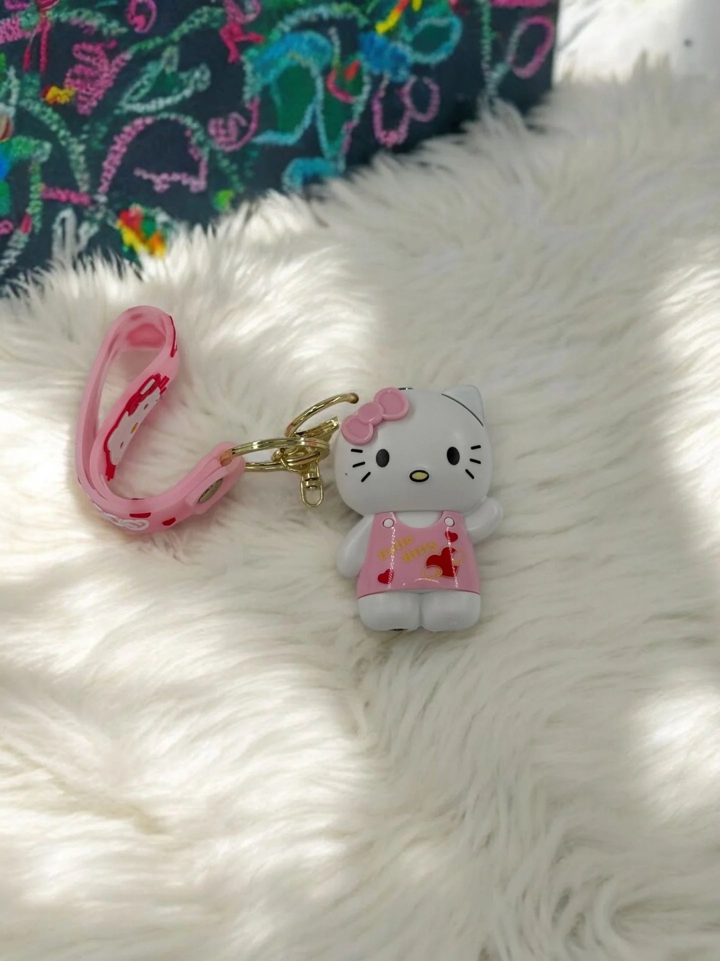 Hello Kitty Renkli Yanan Gazlı Çakmak Anahtarlık 9810