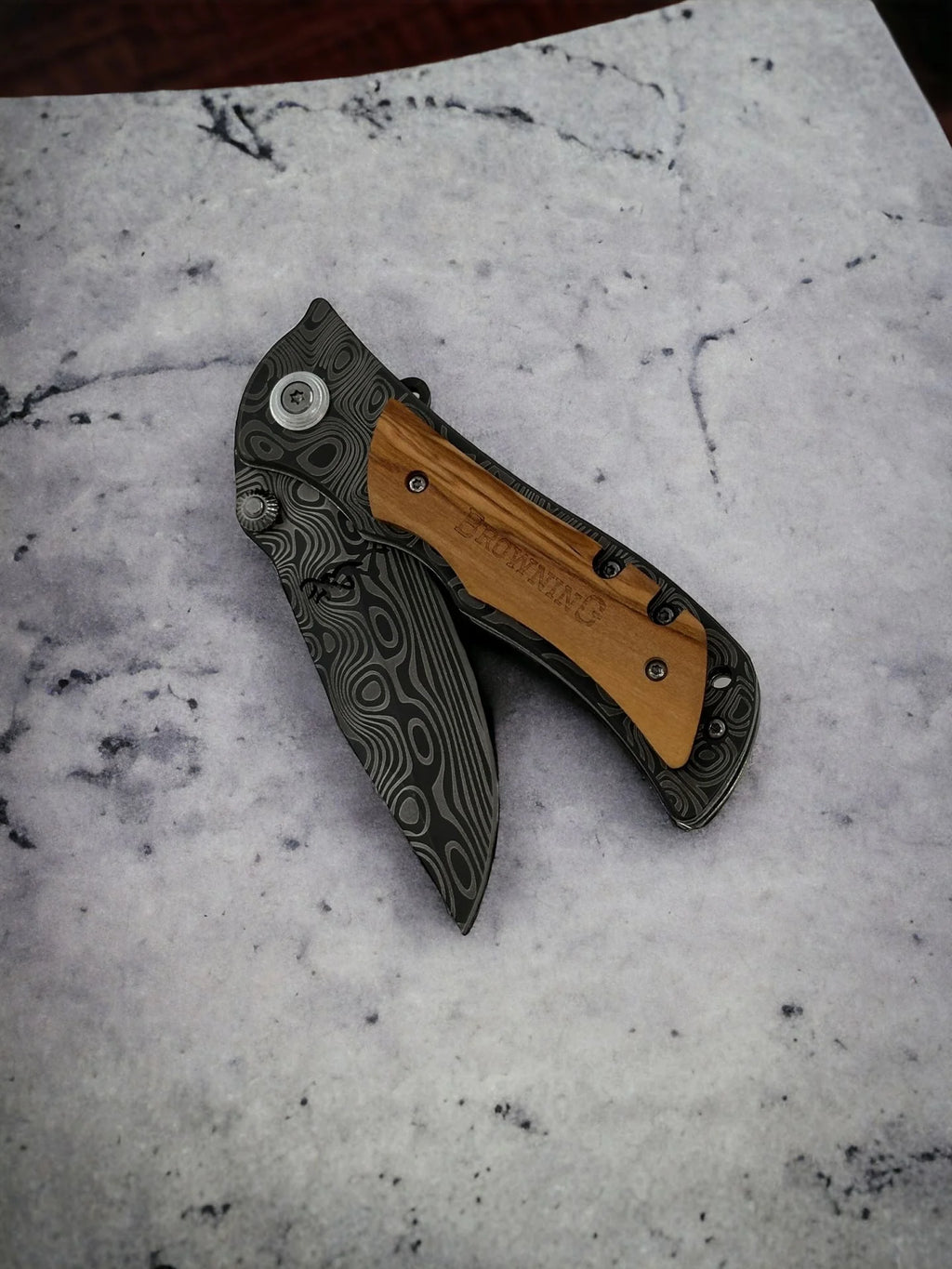 İşlemeli Browning Damascus Çakı 2645