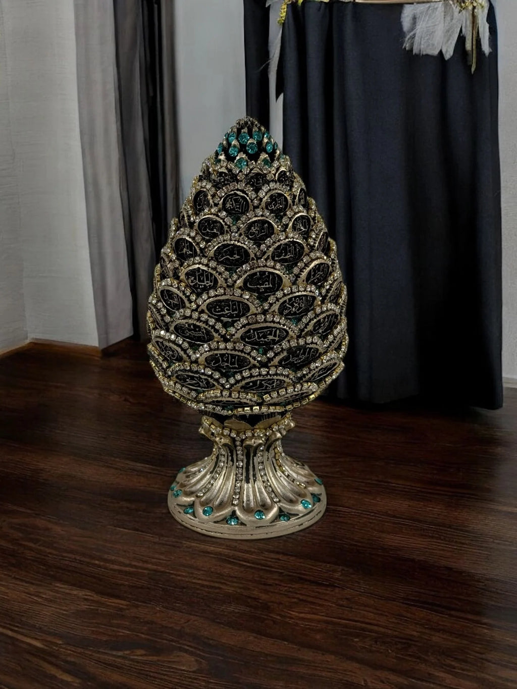 Polyester Özel Taşlı Dualı Kozalak 2652